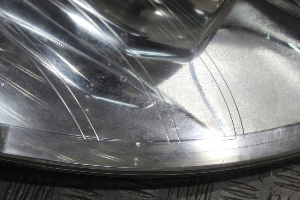 Frontscheinwerfer Citroën C-Crosser Xenon Rechts Scheinwerfer Headlight