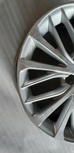 Laden Sie das Bild in den Galerie-Viewer, 1x Alufelge 18 Zoll 6.0" 5x114.3 Toyota Camry Rim Wheel FEL8252988348we