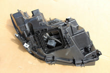 Laden Sie das Bild in den Galerie-Viewer, Frontscheinwerfer Renault 260609504R Links Scheinwerfer Headlight SCH2309551445vz