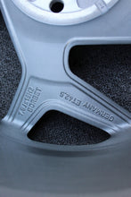 Laden Sie das Bild in den Galerie-Viewer, 1x Alufelge 18 Zoll 7.5&quot; 4x108 42 5ET K1BJ-C1A Ford Fiesta Ecosport Rim Wheel