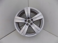 Laden Sie das Bild in den Galerie-Viewer, 1x Alufelge 18 Zoll 8.0" 5x112 25ET Glanz Silber 4M0601025A Audi Q7 Rim Wheel FEL5488765342pp