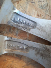 Laden Sie das Bild in den Galerie-Viewer, 1x Alufelge 16 Zoll 6.5&quot; 5x114.3 PZ474-T0675 Toyota Rim Wheel