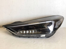 Load image into Gallery viewer, Frontscheinwerfer Hyundai Tucson 92102D7700 92101D770 Ein Satz Headlight SCH7804568176tq