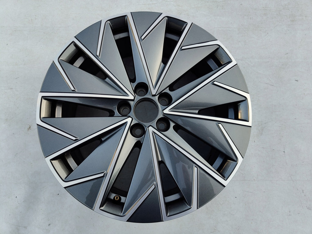 1x Alufelge 17 Zoll 6.5" 5x100 40ET Glanz Grau 658601025AA Mg Kamiq Rim Wheel FEL3841638787sw