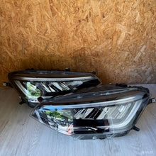 Load image into Gallery viewer, Frontscheinwerfer VW Taigo 2G7941005A 2G7941006A LED Ein Satz Headlight