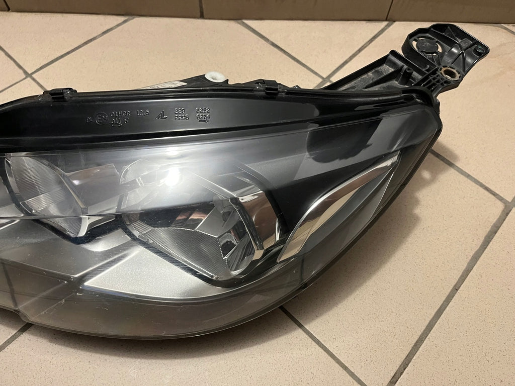 Frontscheinwerfer Peugeot 308 9677523080 Links Scheinwerfer Headlight