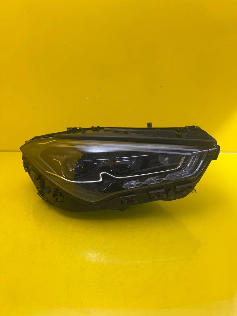 Frontscheinwerfer Mercedes-Benz Cla A1189061401 LED Rechts Headlight SCH6642439763yo