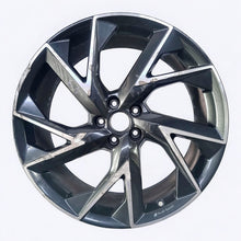 Load image into Gallery viewer, 1x Alufelge 21 Zoll 8.5&quot; 5x112 38ET Glanz Schwarz 83A601025AE Audi Mg Rim Wheel