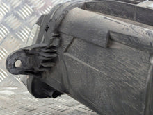 Laden Sie das Bild in den Galerie-Viewer, Frontscheinwerfer VW Transporter 7L1941006B Rechts Scheinwerfer Headlight