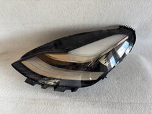 Laden Sie das Bild in den Galerie-Viewer, Frontscheinwerfer Tesla 3 1077375-00-C Full LED Links Scheinwerfer Headlight