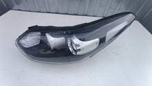 Laden Sie das Bild in den Galerie-Viewer, Frontscheinwerfer Kia Sportage IV L009L110C6B Xenon Rechts oder Links SCH5908108503ox