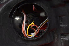 Load image into Gallery viewer, Frontscheinwerfer Skoda Fabia Octavia Rechts Scheinwerfer Headlight SCH2392849043mo