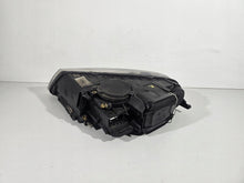 Laden Sie das Bild in den Galerie-Viewer, Frontscheinwerfer VW Touareg 10974358471534 Rechts Scheinwerfer Headlight SCH9690992699ao