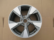 Load image into Gallery viewer, 1x Alufelge 18 Zoll 8.0&quot; 5x112 46ET 8V0601025TD Audi Q3 Rim Wheel