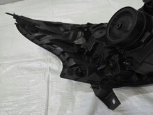 Laden Sie das Bild in den Galerie-Viewer, Frontscheinwerfer Opel Vivaro B 260602711R Links Scheinwerfer Headlight SCH2027536424qb