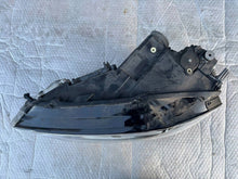 Laden Sie das Bild in den Galerie-Viewer, Frontscheinwerfer VW Golf Sportsvan 517941035C LED Links Scheinwerfer Headlight SCH8647943056ih
