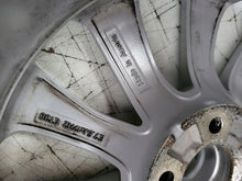 Load image into Gallery viewer, 1x Alufelge 17 Zoll 7.5&quot; 5x112 38ET 8W0601025L Audi Rim Wheel