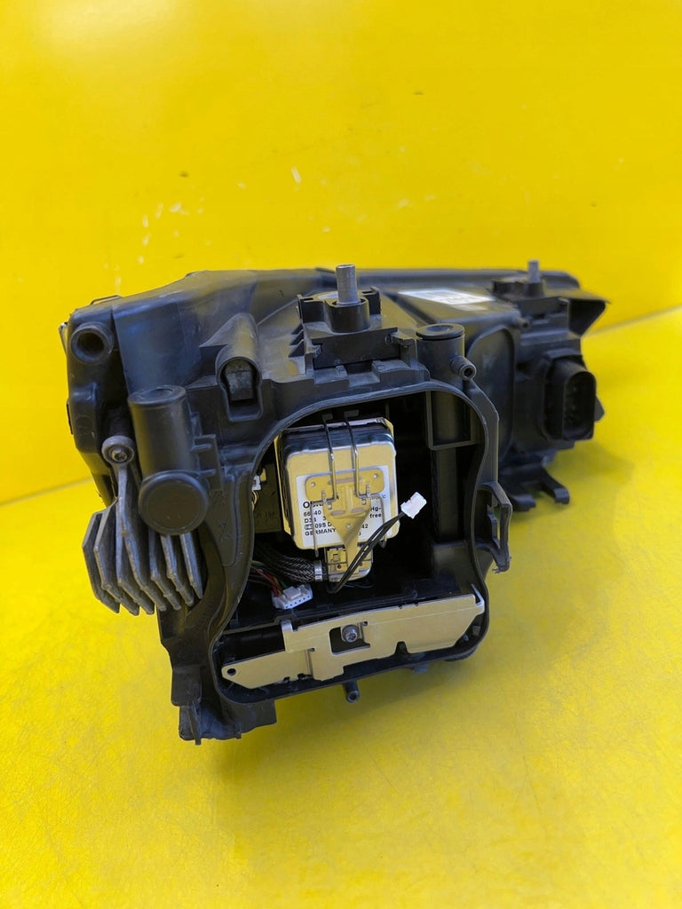 Frontscheinwerfer Audi A1 8X0941005 Xenon Ein Stück (Rechts oder Links) SCH2763608552gf