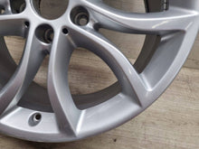 Laden Sie das Bild in den Galerie-Viewer, 1x Alufelge 19 Zoll 5x120 6858872 BMW X6 F16 Rim Wheel FEL6921282483lu