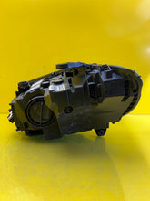 Laden Sie das Bild in den Galerie-Viewer, Frontscheinwerfer Mercedes-Benz W206 A2069064003 LED Rechts Headlight SCH4441275913gm