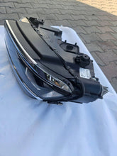 Laden Sie das Bild in den Galerie-Viewer, Frontscheinwerfer VW Tiguan 030110123500 5NB941081A Vorderseite Headlight SCH2148152484hx