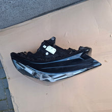 Load image into Gallery viewer, Frontscheinwerfer BMW X1 5A5BD48-02 Rechts Scheinwerfer Headlight SCH4470145345gs