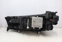 Laden Sie das Bild in den Galerie-Viewer, Frontscheinwerfer BMW IX I20 5A3CE98-03 Rechts Scheinwerfer Headlight SCH5257370438wv
