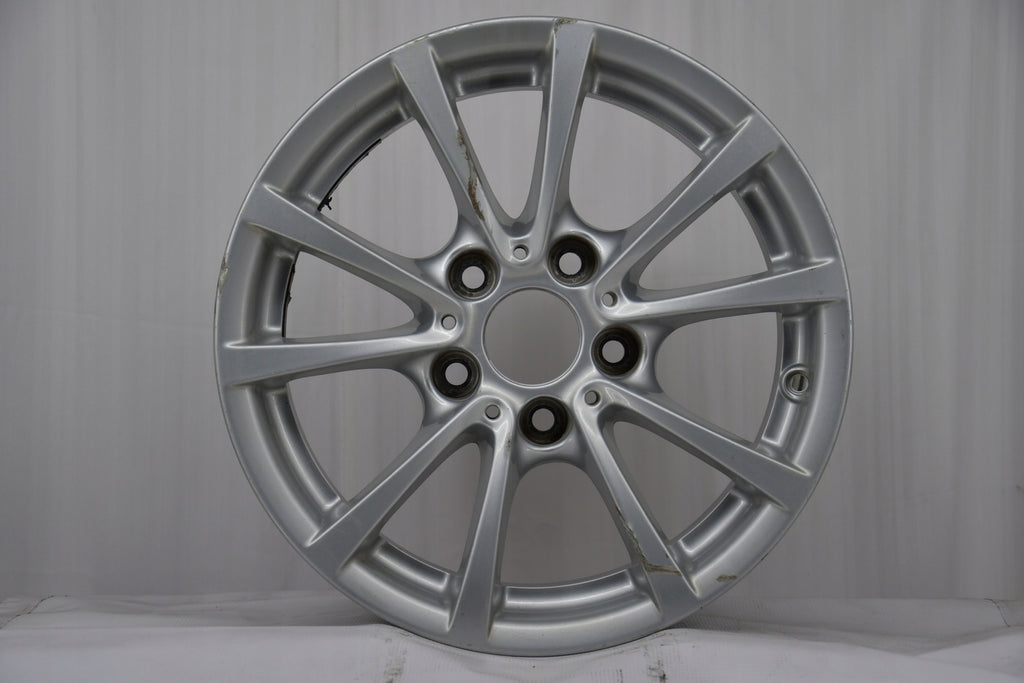 1x Alufelge 16 Zoll 7.0" 5x120 31ET Glanz Silber 6796236 BMW 1 Rim Wheel