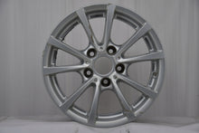 Load image into Gallery viewer, 1x Alufelge 16 Zoll 7.0&quot; 5x120 31ET Glanz Silber 6796236 BMW 1 Rim Wheel