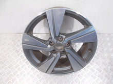 Laden Sie das Bild in den Galerie-Viewer, 1x Alufelge 18 Zoll 7.0" 5x112 45ET 81A601025G Audi Q2 Rim Wheel FEL6387846885vy