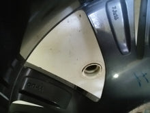 Laden Sie das Bild in den Galerie-Viewer, 1x Alufelge 17 Zoll 7.0" 5x108 44ET 9677989977 Peugeot Rim Wheel FEL6242813303qv
