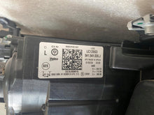 Load image into Gallery viewer, Frontscheinwerfer VW Golf VIII 5H1941035 LED Links Scheinwerfer Headlight SCH8311895151zp