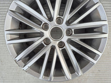 Load image into Gallery viewer, 1x Alufelge 16 Zoll 6.5" 5x112 46ET 5G0601025AT VW Golf Vii Rim Wheel FEL1574438054sd