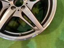 Load image into Gallery viewer, 1x Alufelge 19 Zoll 9.0" 5x112 62ET A1904010100 Mercedes-Benz Amg Gt Rim Wheel FEL4119028625wj
