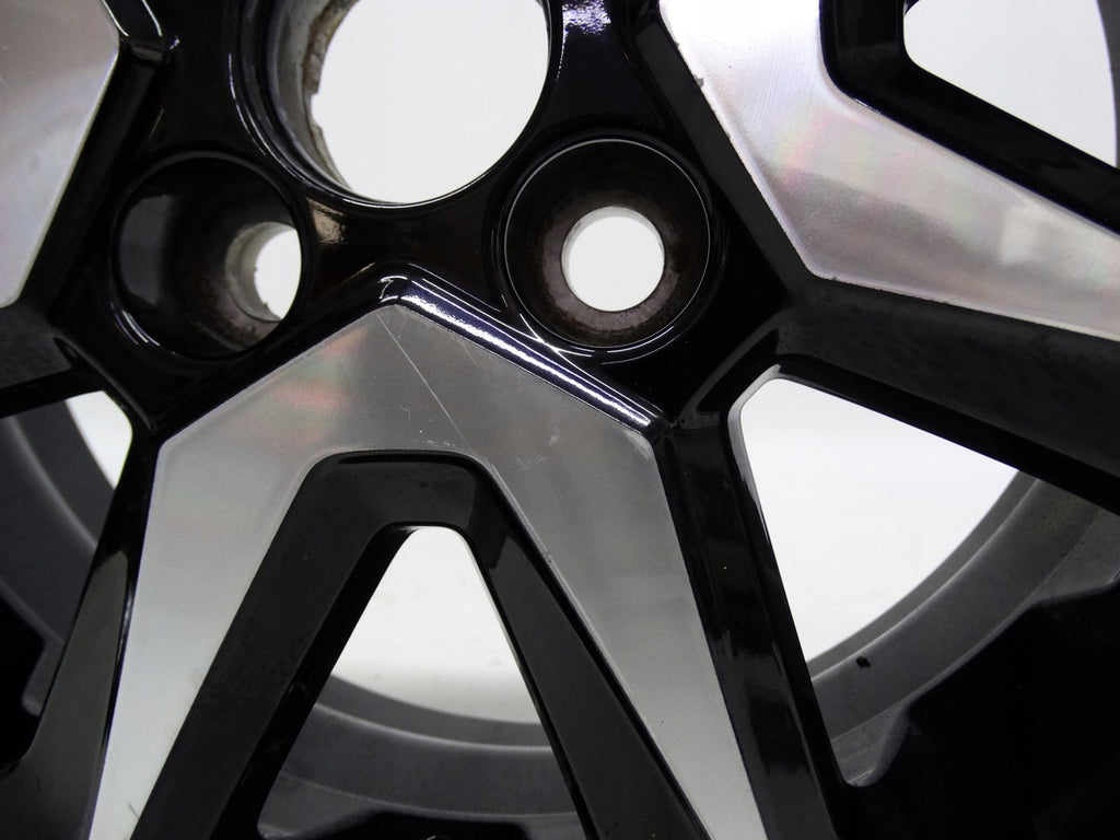 1x Alufelge 15 Zoll 4.5" 4x100 35ET 42611-0H050 Toyota Aygo Rim Wheel