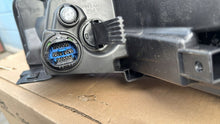 Laden Sie das Bild in den Galerie-Viewer, Frontscheinwerfer Kia Picanto 92101-G6 Links Scheinwerfer Headlight SCH1477895213yi