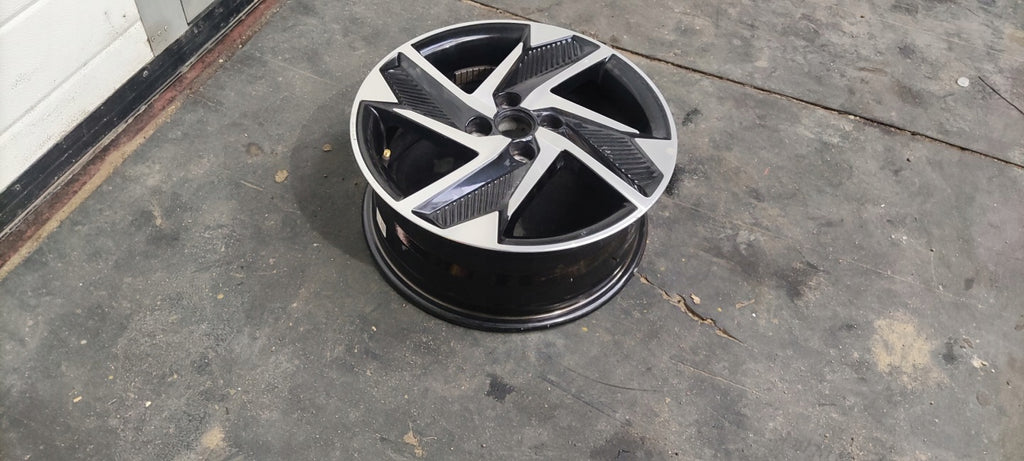 1x Alufelge 16 Zoll 6.5" 4x100 48ET 52910-K7200 Hyundai I10 Iii Rim Wheel FEL5181585381ap