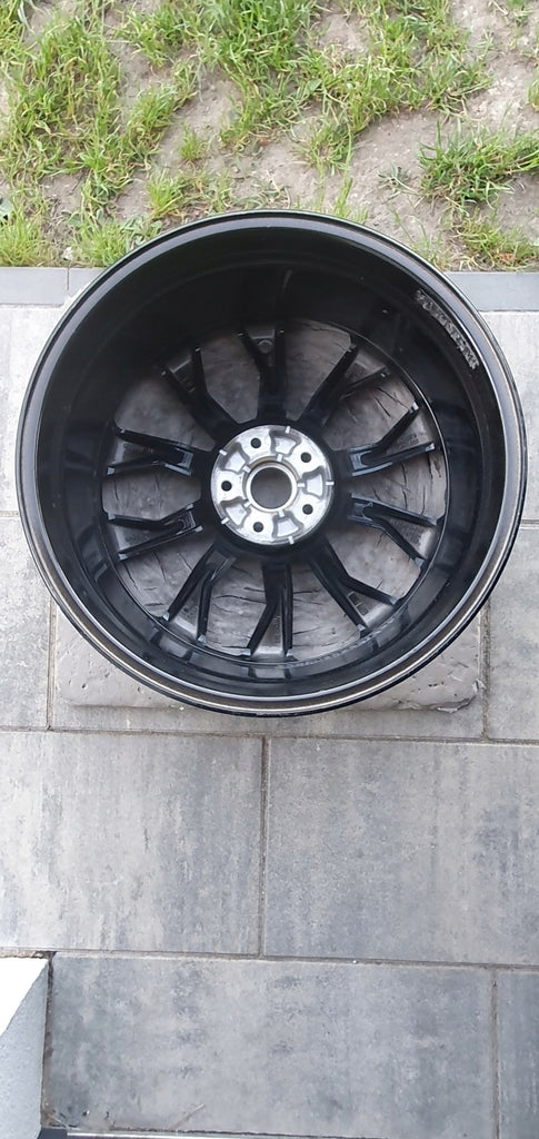 1x Alufelge 20 Zoll 8.5" 5x114.3 54ET Glanz Silber 52910P2450 Kia Sorento I FEL7083264178iy