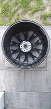 Laden Sie das Bild in den Galerie-Viewer, 1x Alufelge 20 Zoll 8.5" 5x114.3 54ET Glanz Silber 52910P2450 Kia Sorento I FEL7083264178iy