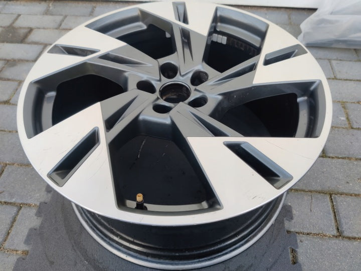 1x Alufelge 20 Zoll 9.0" 5x112 38ET Glanz 4KE601025T Audi E-Tron Mg Rim Wheel FEL8753162474wd