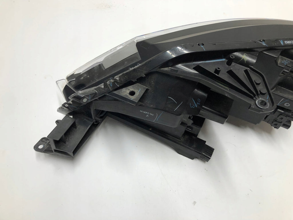 Frontscheinwerfer Mitsubishi L200 LED Rechts Scheinwerfer Headlight