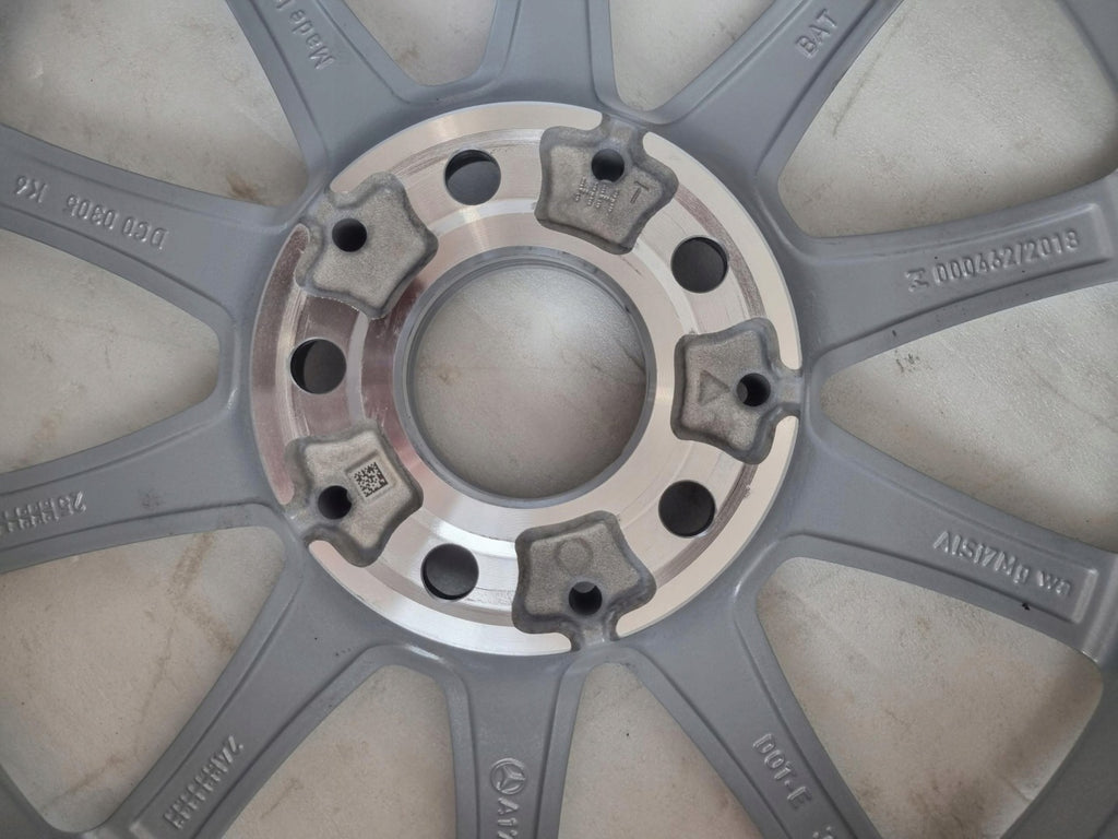 1x Alufelge 17 Zoll 6.5" 5x112 44ET Glanz Silber A1774010300 Mercedes-Benz W177 FEL2691236600js