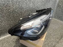 Laden Sie das Bild in den Galerie-Viewer, Frontscheinwerfer Mercedes-Benz W247 A2479065207 LED Rechts Headlight SCH2854246057be