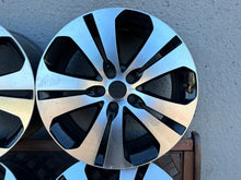 Load image into Gallery viewer, 4x Alufelge 18 Zoll 7.0" 5x114.3 40 5ET 52910-3U300 Kia Sportage Rim Wheel FEL1363852927eu