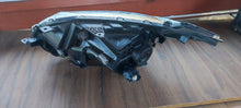 Load image into Gallery viewer, Frontscheinwerfer Mitsubishi L200 8301C738 Rechts Scheinwerfer Headlight SCH9198370055bk