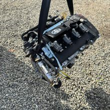 Load image into Gallery viewer, Motor Toyota C-Hr Chr 2ZR 1.8 2019 Benzin Engine Komplett