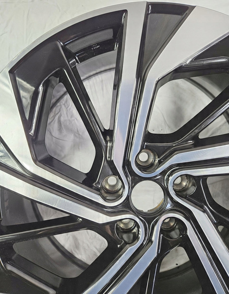 1x Alufelge 20 Zoll 8.0" 5x114.3 40ET MA186UA6A Nissan X-Trail Qashqai III J12