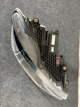 Load image into Gallery viewer, Frontscheinwerfer VW Caddy 2K8941036M LED Rechts Scheinwerfer Headlight SCH6848616988ng