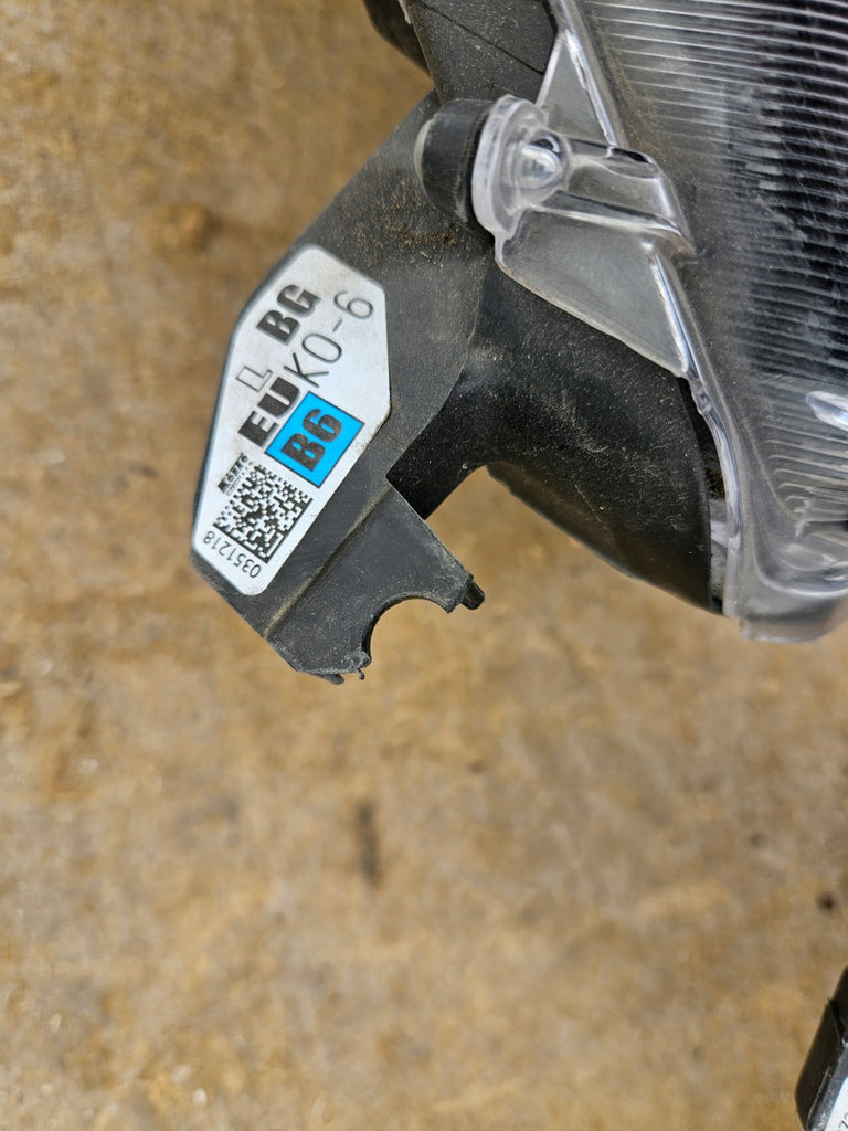 Frontscheinwerfer Toyota Yaris 0138622 Ein Satz Scheinwerfer Headlight SCH7768963958qo