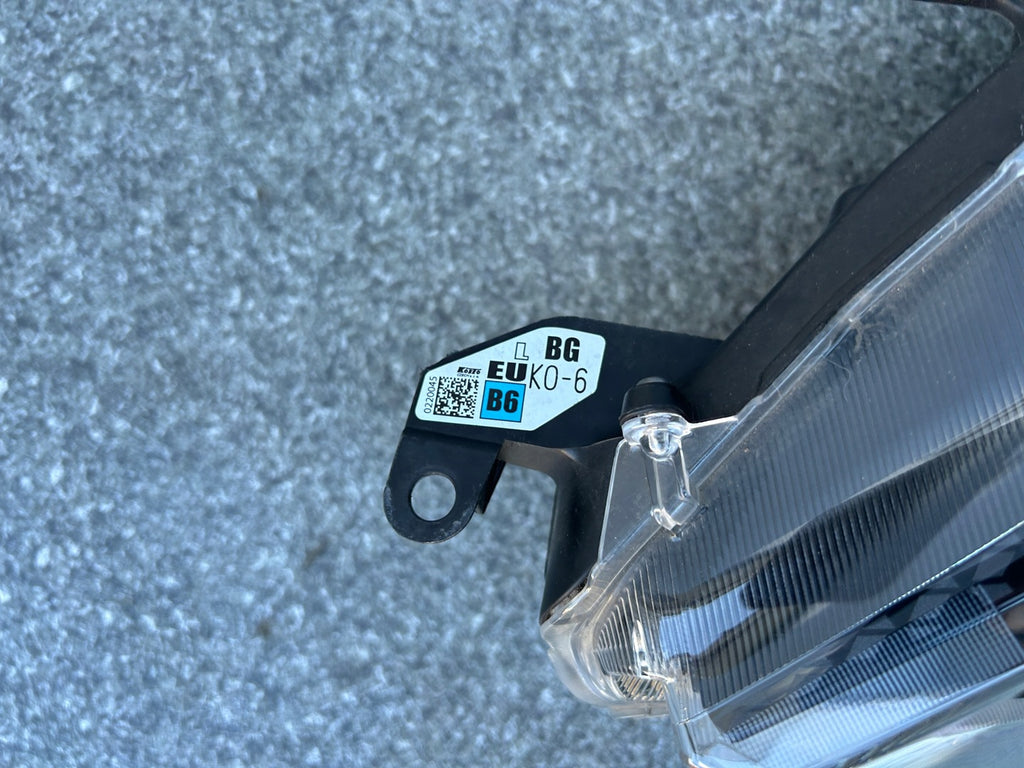 Frontscheinwerfer Toyota Yaris Links Scheinwerfer Headlight